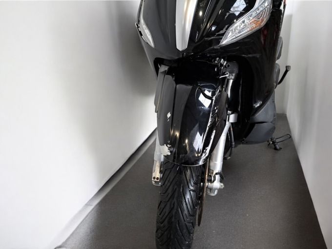 PIAGGIO BEVERLY 350 4