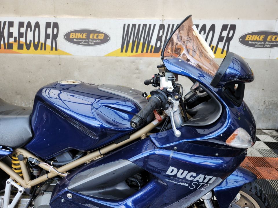 DUCATI ST2 4