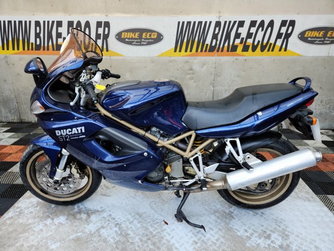 DUCATI ST2 4