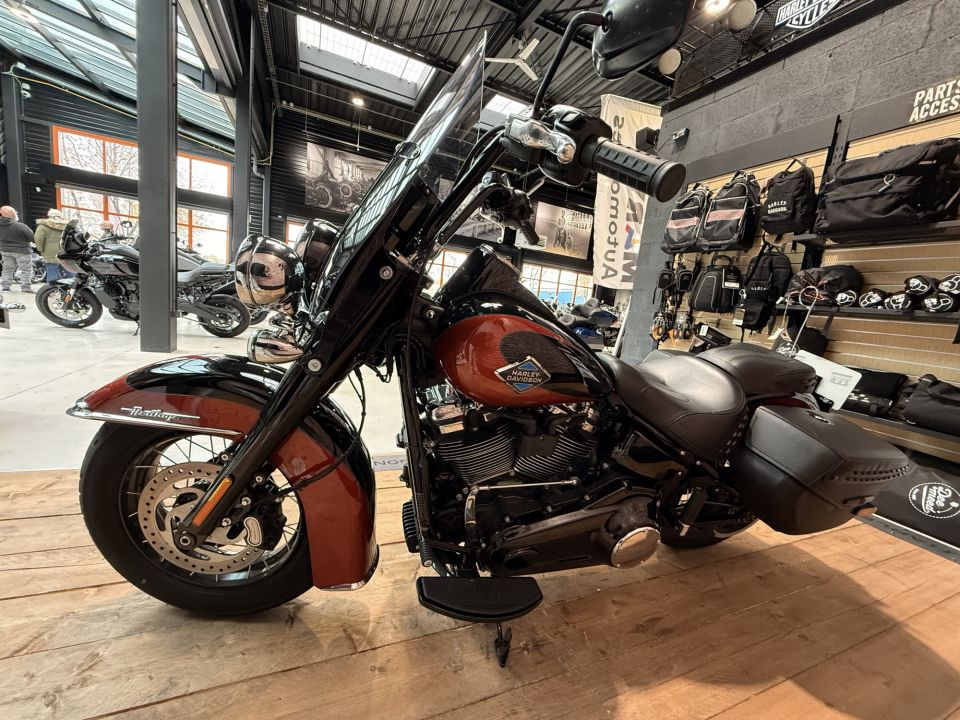 HARLEY-DAVIDSON SOFTAIL HERITAGE 1923 CLASSIC 4
