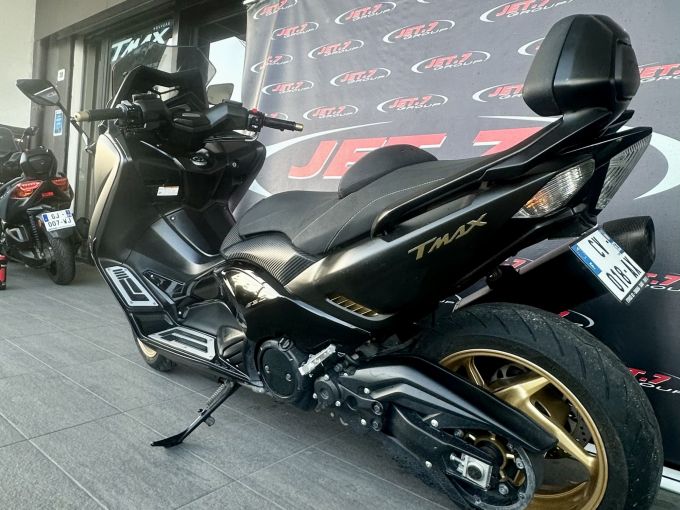 YAMAHA XP T-MAX 500 ABS BLACK MAX 4