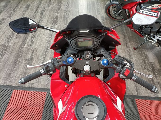 HONDA CBR 500 R 4