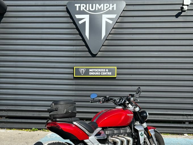 TRIUMPH ROCKET 3 R 4