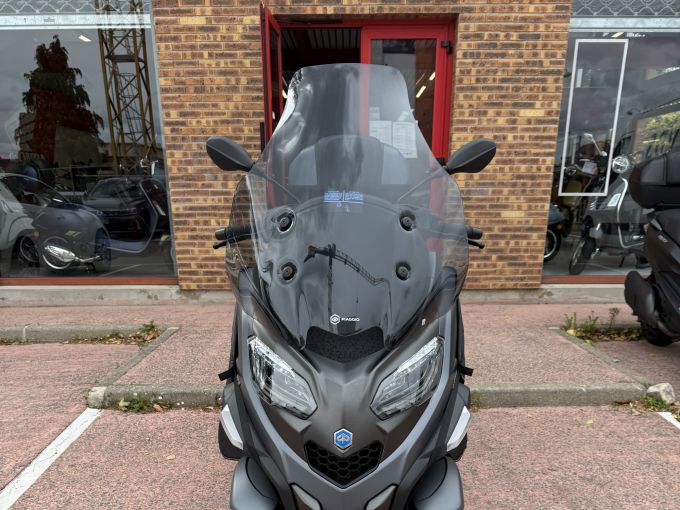 PIAGGIO MP3 530 HPE EXCLUSIVE 4