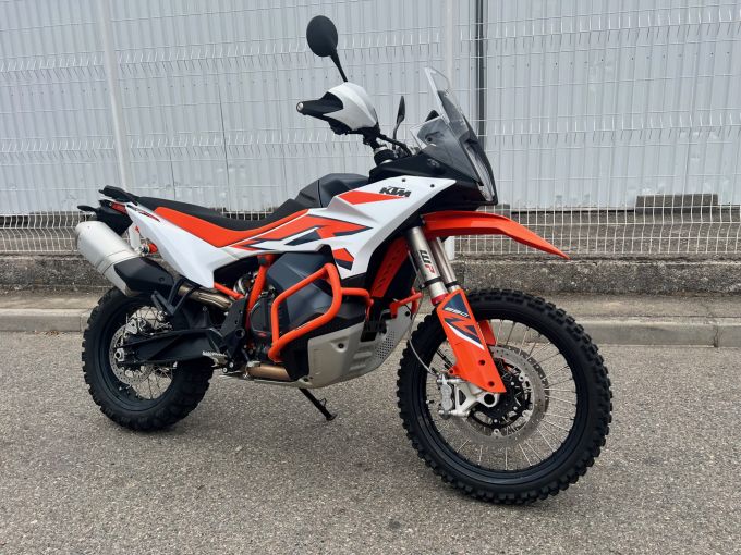 KTM 890 ADVENTURE R 4