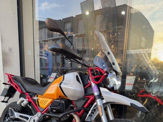 MOTO GUZZI V85 TT 850 4