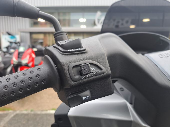 APRILIA SXR 50 4