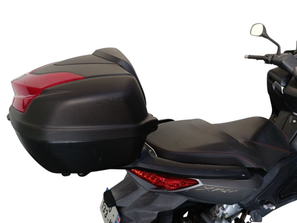 YAMAHA XMAX 125 4