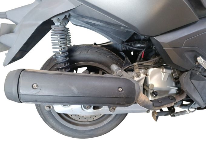 YAMAHA XMAX 125 4