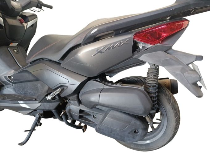 YAMAHA XMAX 125 4