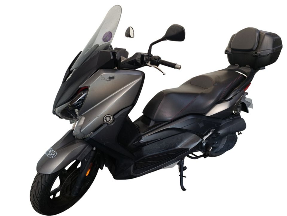 YAMAHA XMAX 125 4