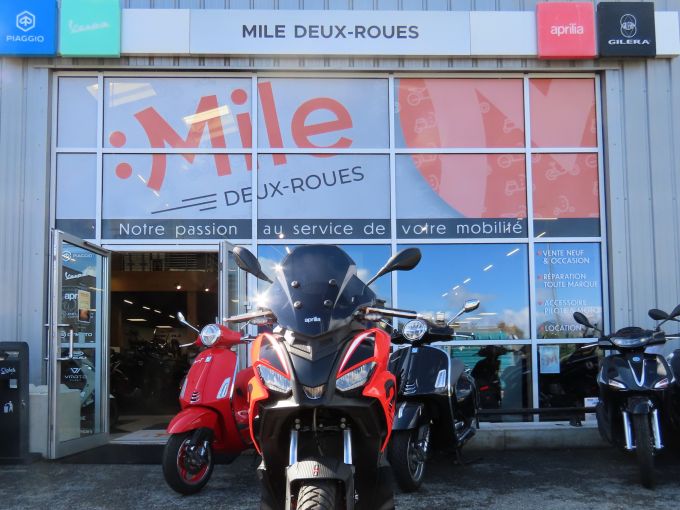 APRILIA SR GT 125 SPORT 4