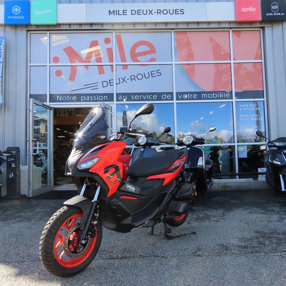 APRILIA SR GT 125 SPORT 4