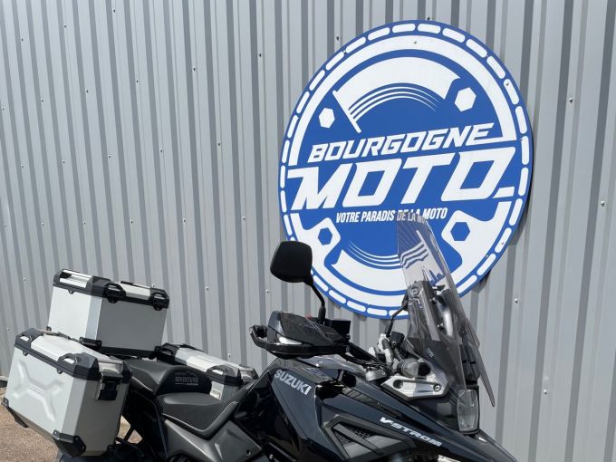 SUZUKI V-STROM 1050DE 4