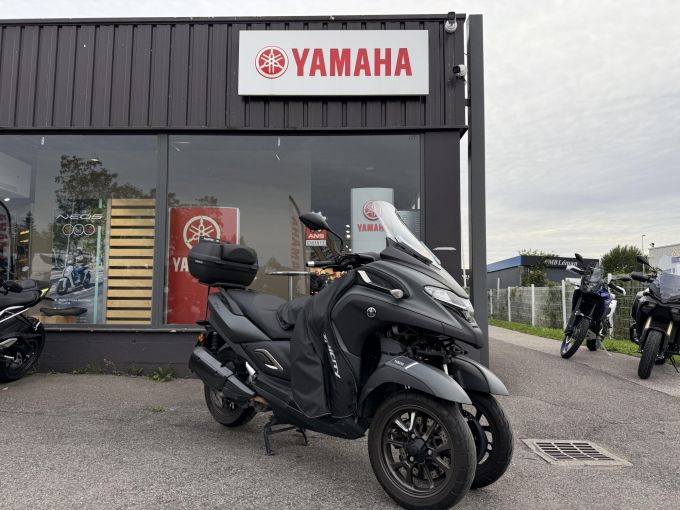 YAMAHA TRICITY 300 4
