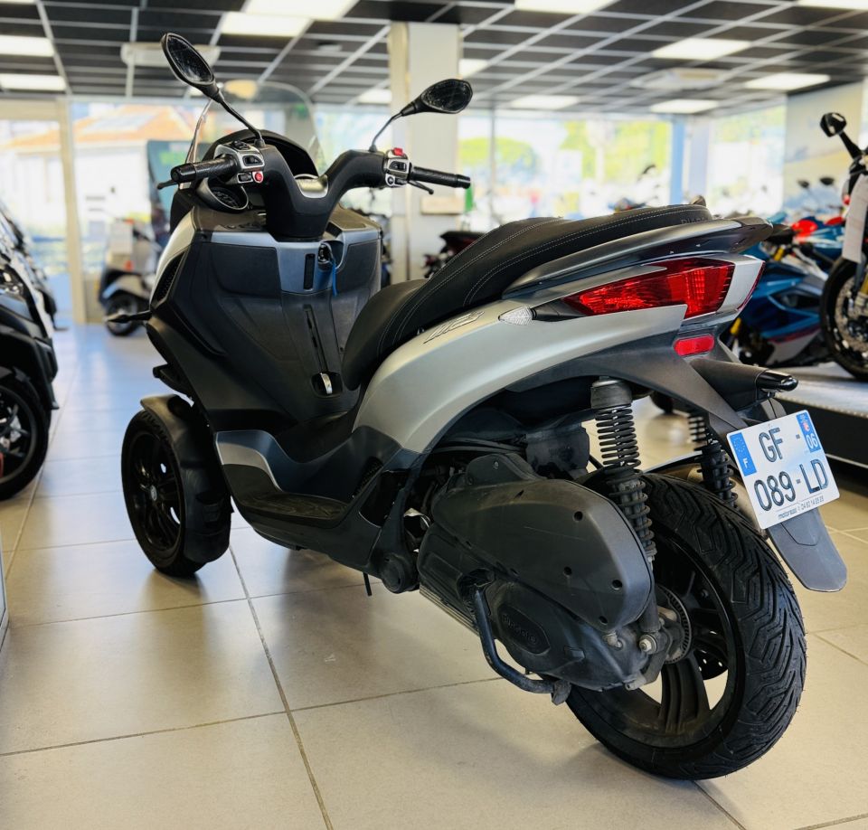 PIAGGIO MP3 300 HPE ABS ASR EURO5 4