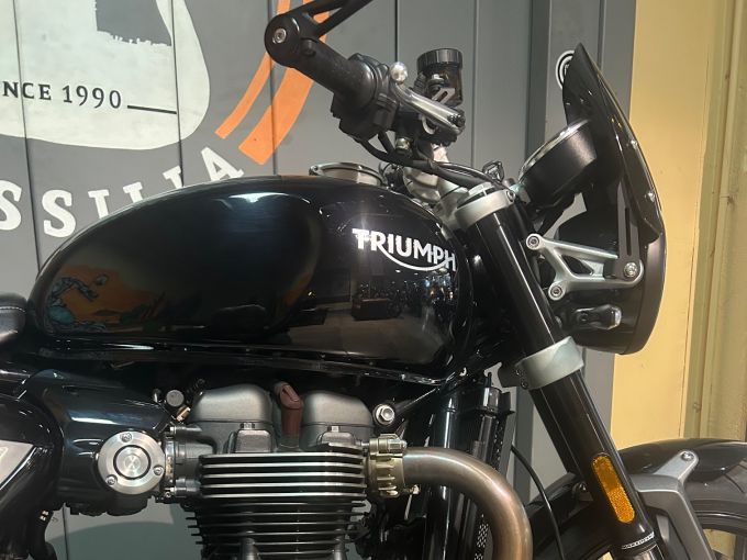 TRIUMPH SPEED TWIN 1200 4