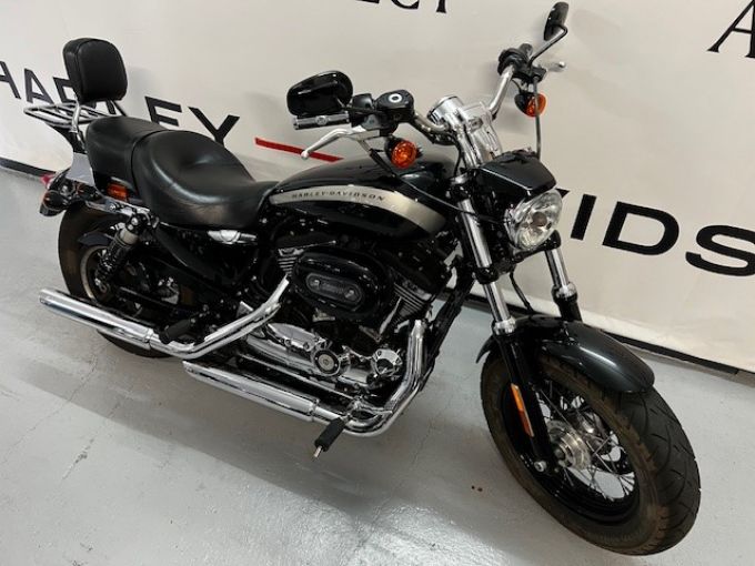 HARLEY-DAVIDSON SPORTSTER 1200 4