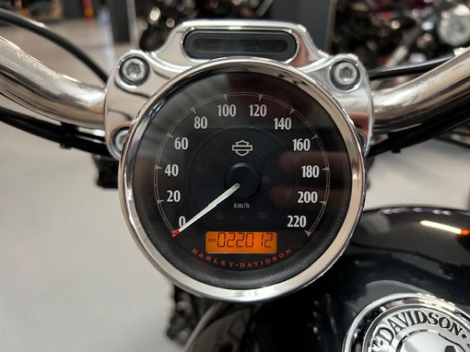 HARLEY-DAVIDSON SPORTSTER 1200 4