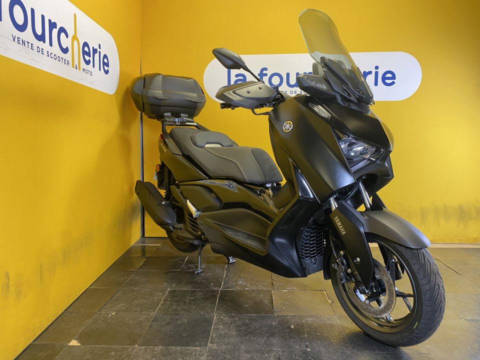 YAMAHA XMAX 125 TECH MAX 4