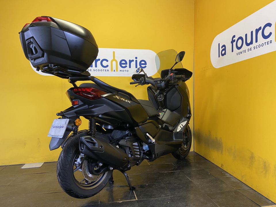 YAMAHA XMAX 125 TECH MAX 4