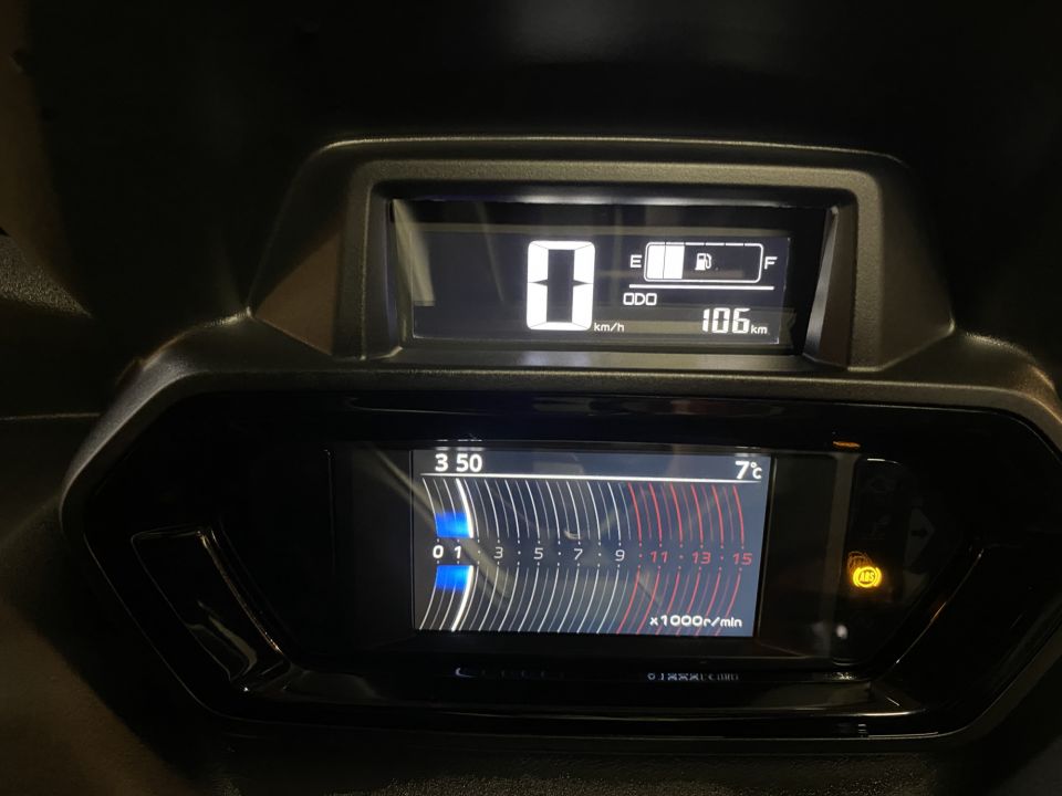 YAMAHA XMAX 125 TECH MAX 4