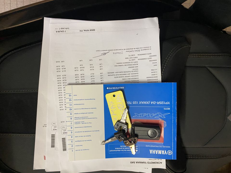 YAMAHA XMAX 125 TECH MAX 4