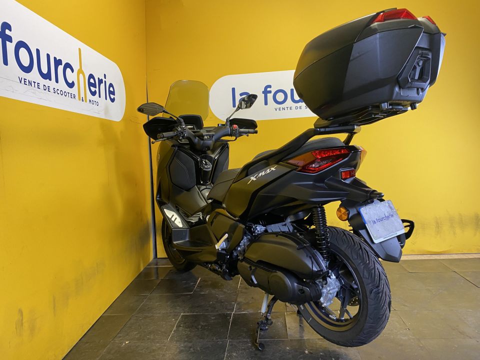 YAMAHA XMAX 125 TECH MAX 4