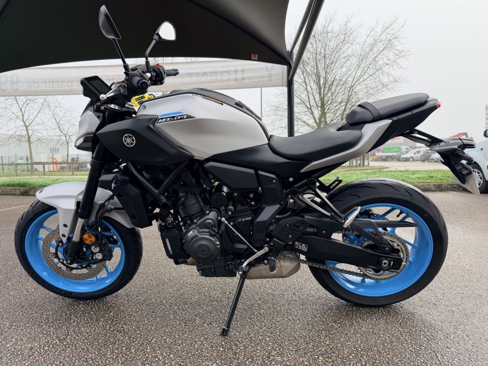 YAMAHA MT-07 35KW 4