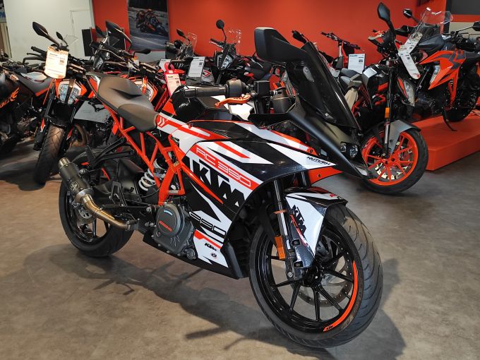 KTM RC 390 ABS 4