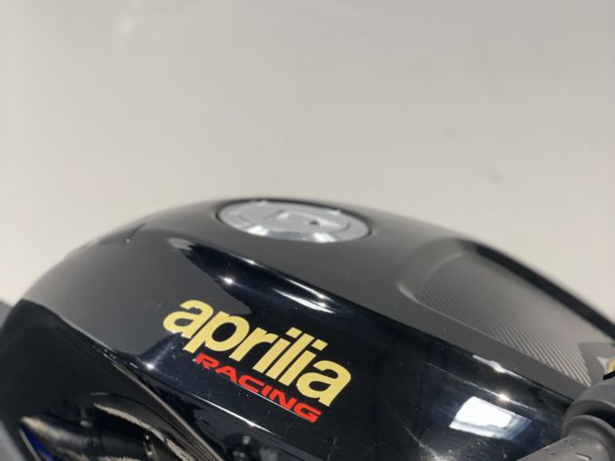 APRILIA TUONO 1100 V4 FACTORY 4