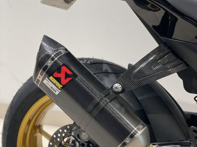 APRILIA TUONO 1100 V4 FACTORY 4