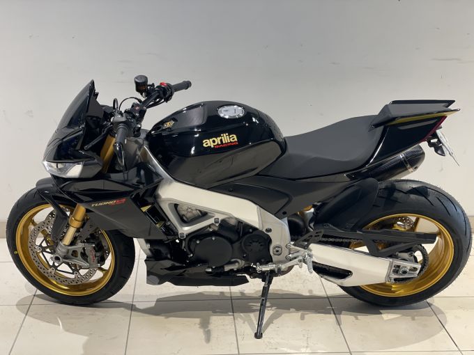 APRILIA TUONO 1100 V4 FACTORY 4