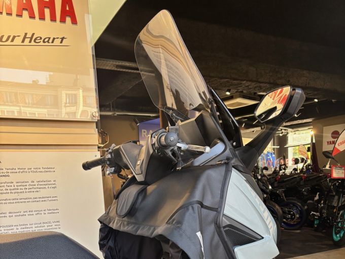HONDA NSS FORZA 125 4