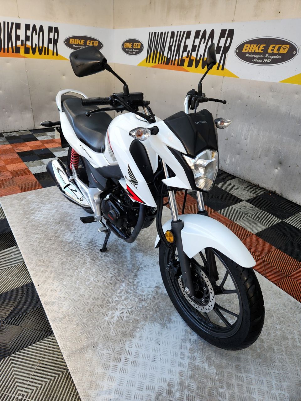HONDA CBF 125 4