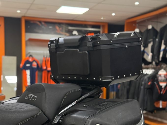 KTM 1290 SUPER ADVENTURE S 4