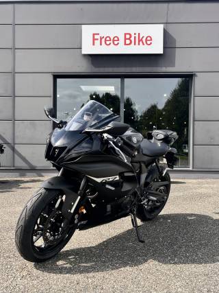 YAMAHA YZF-R7 - 2024