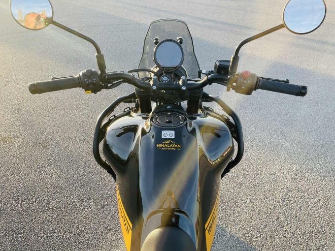 ROYAL ENFIELD HIMALAYAN 452 TUBLESS 4
