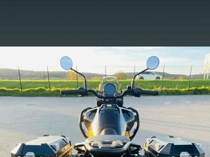 ROYAL ENFIELD HIMALAYAN 452 TUBLESS 4