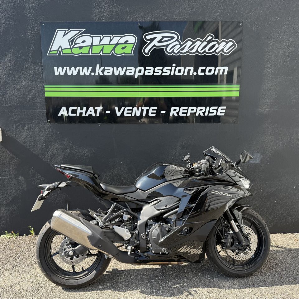 KAWASAKI Ninja ZX-4R 4