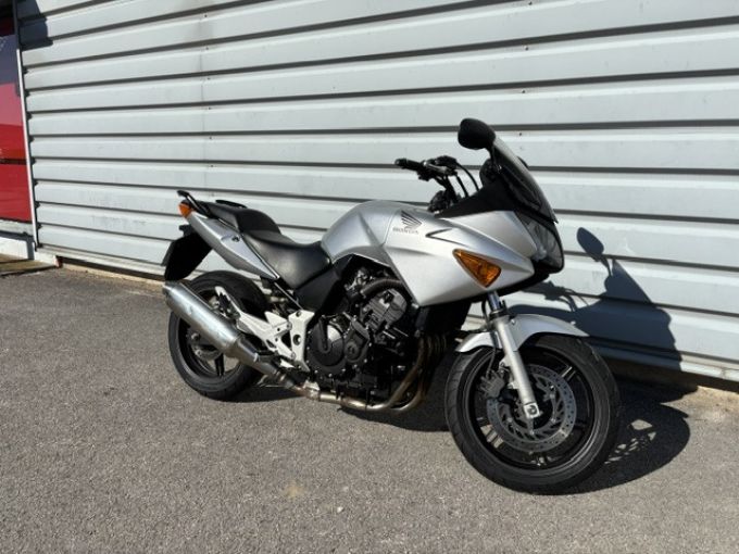 HONDA CBF 600 S 4