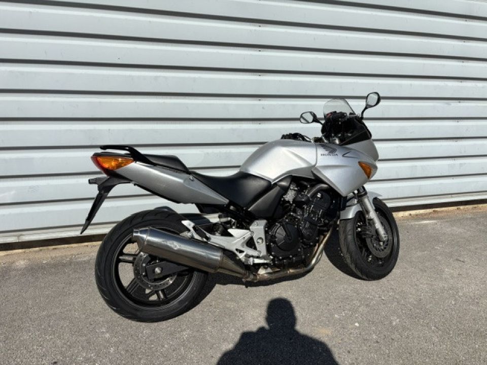 HONDA CBF 600 S 4