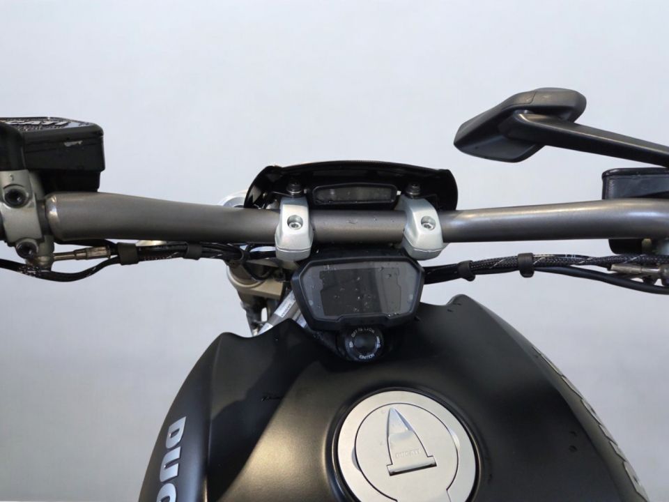 DUCATI X Diavel 4