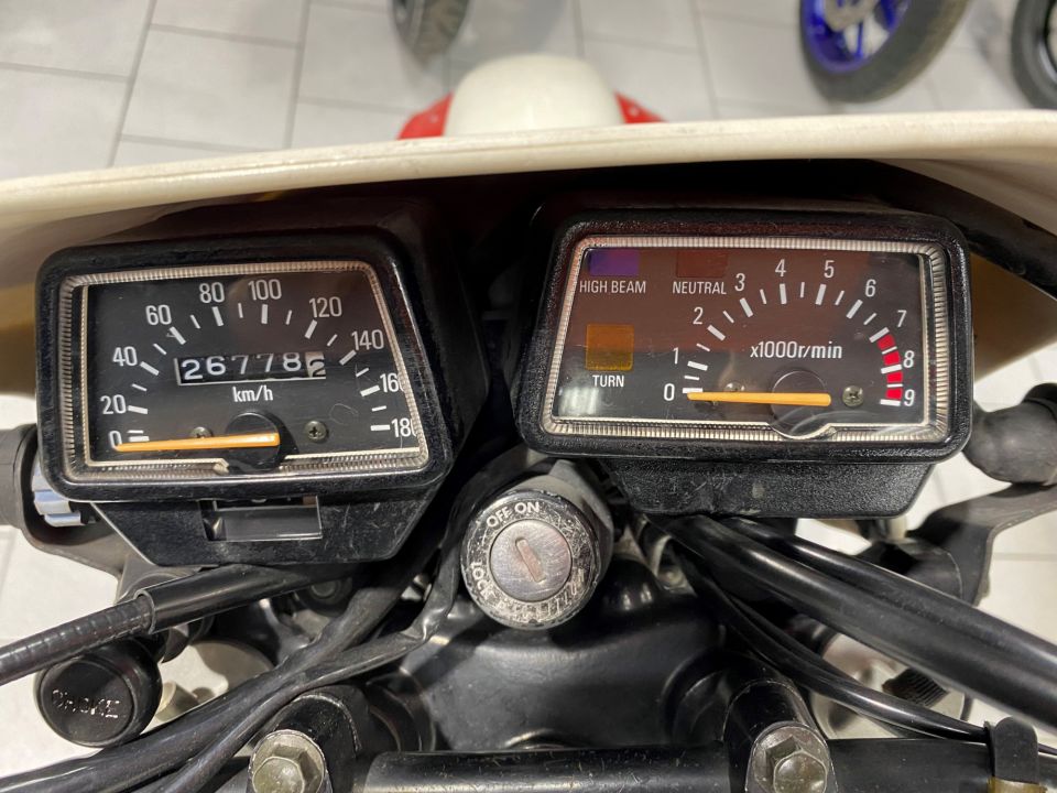 YAMAHA XT600Z TENERE 4