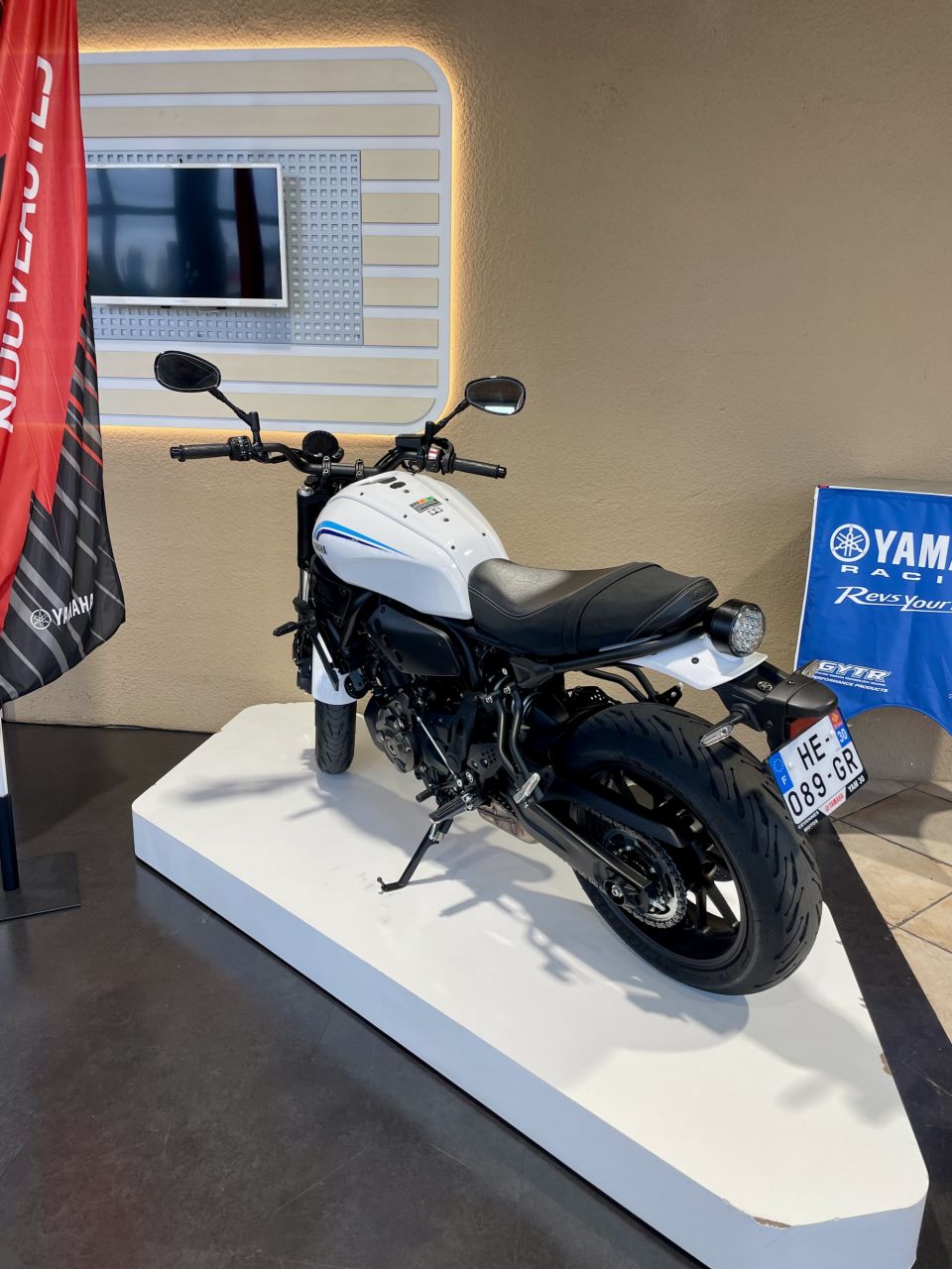YAMAHA XSR 700 4