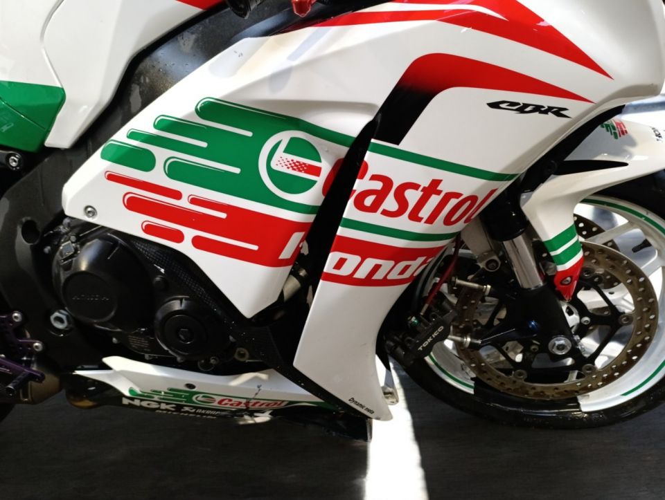 HONDA CBR 1000 4