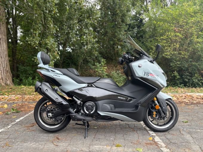 YAMAHA XP T-MAX 560 TECH MAX 4