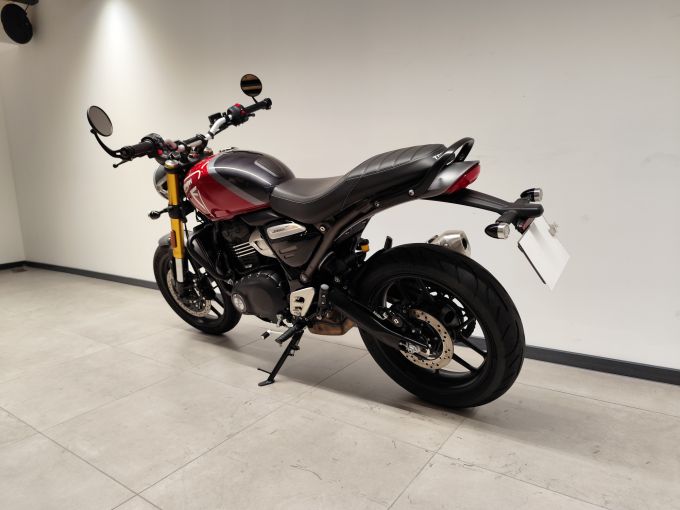 TRIUMPH SPEED 400 4