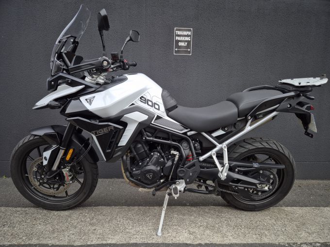 TRIUMPH Tiger 900 GT PRO 4