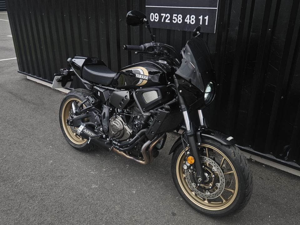 YAMAHA XSR 700 4